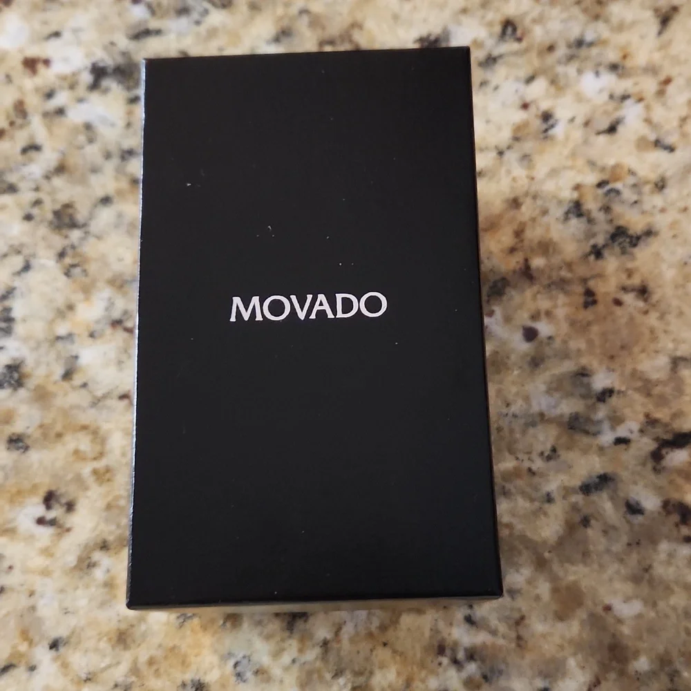 Men's Movado Wristwatch - Picture 13 of 14